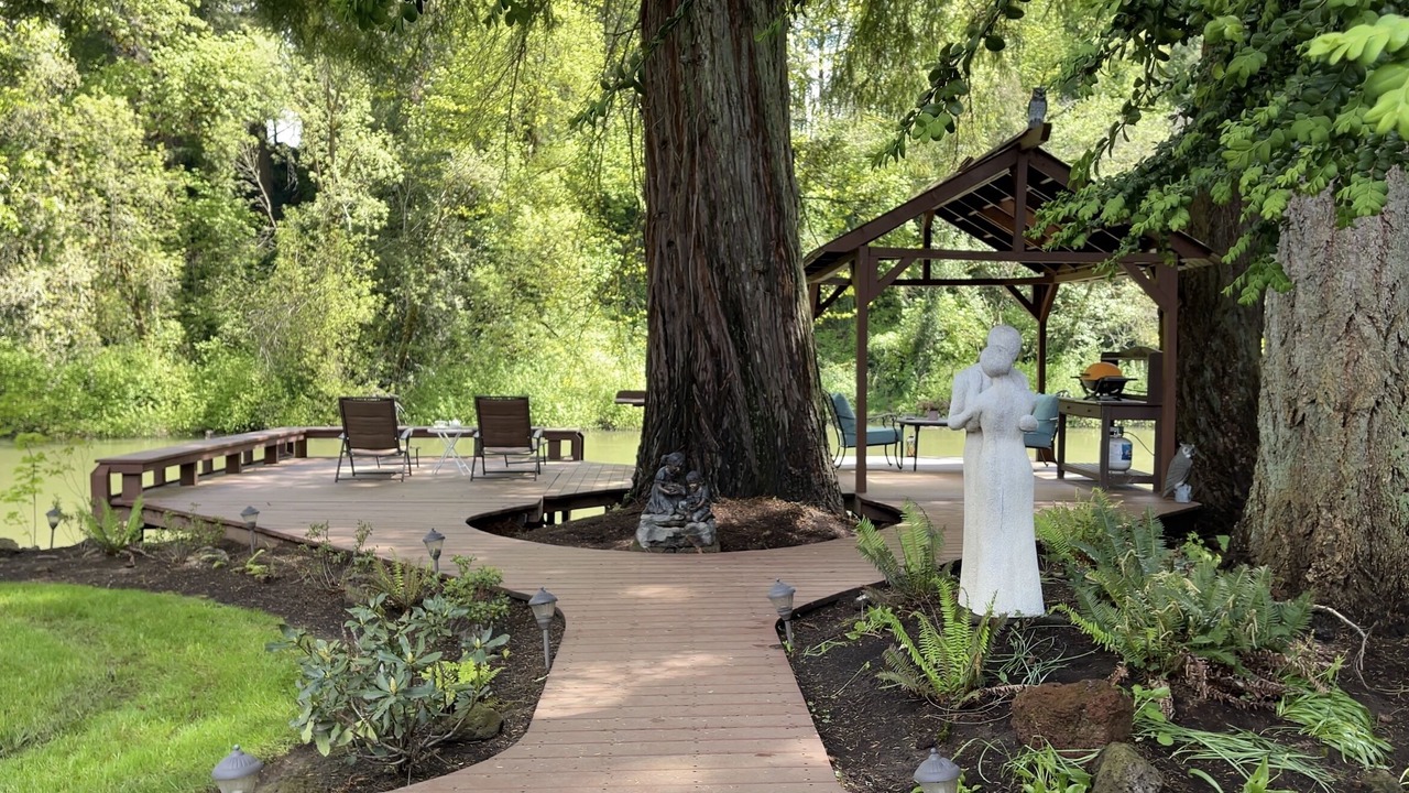 Photo of Outdoor in Stafford - Tualatin Valley