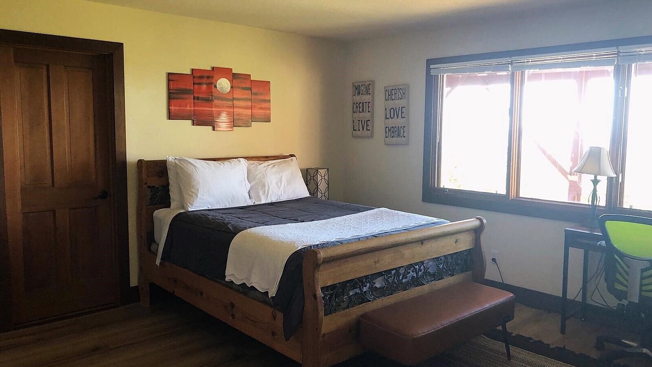 Photo of Bedroom in Northeast Carmel