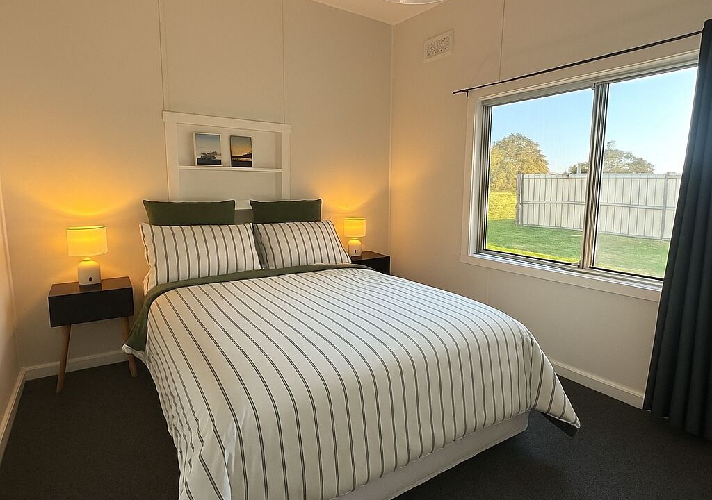 Photo of Bedroom in Longford