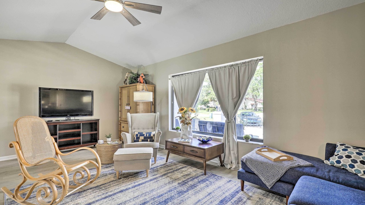 Photo of Livingroom in Palm Harbor