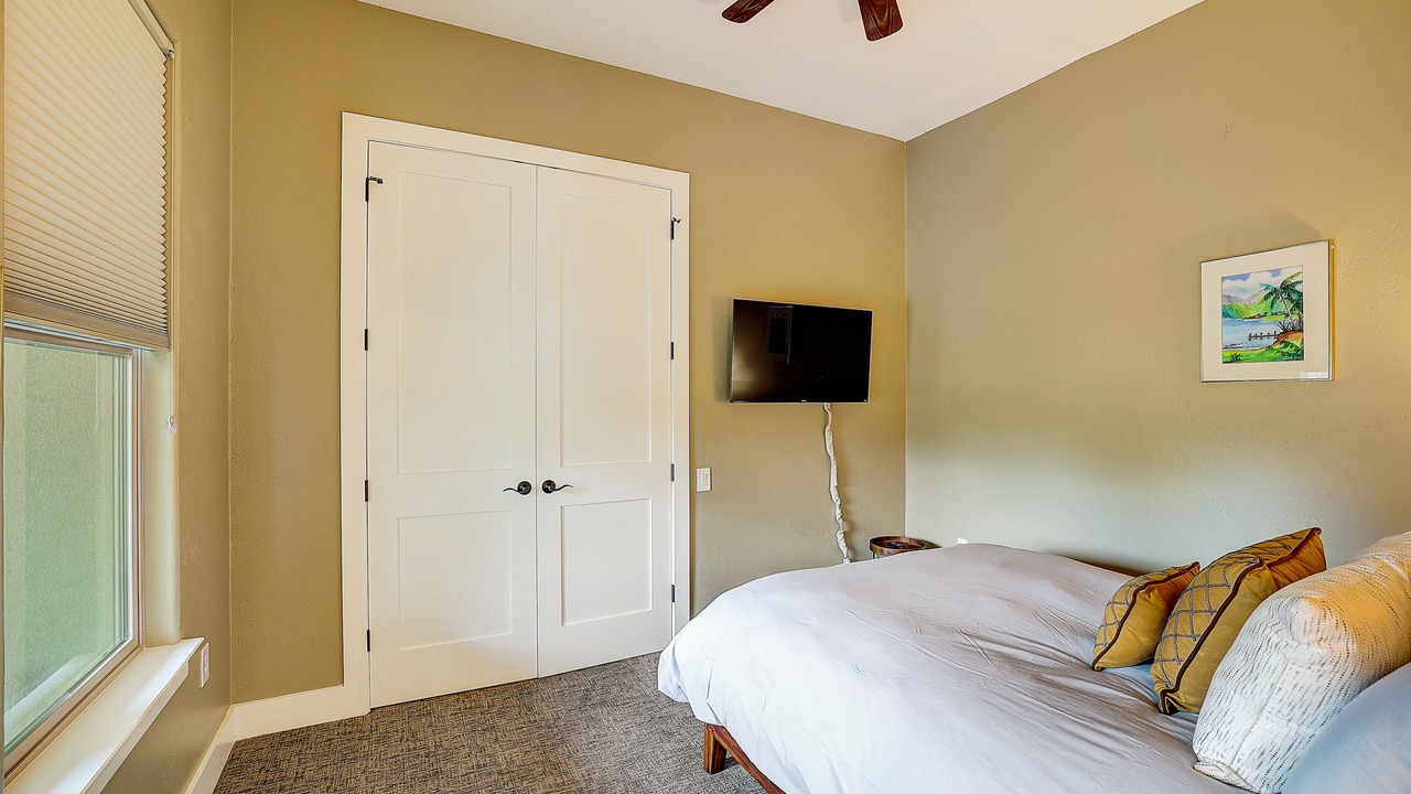 Photo of Bedroom in Horseshoe Bay West