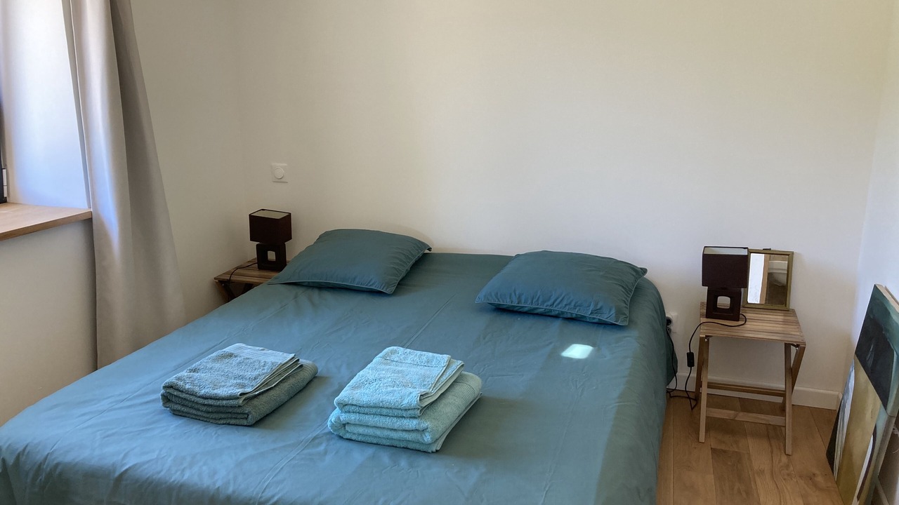 Photo of Bedroom in Taulignan