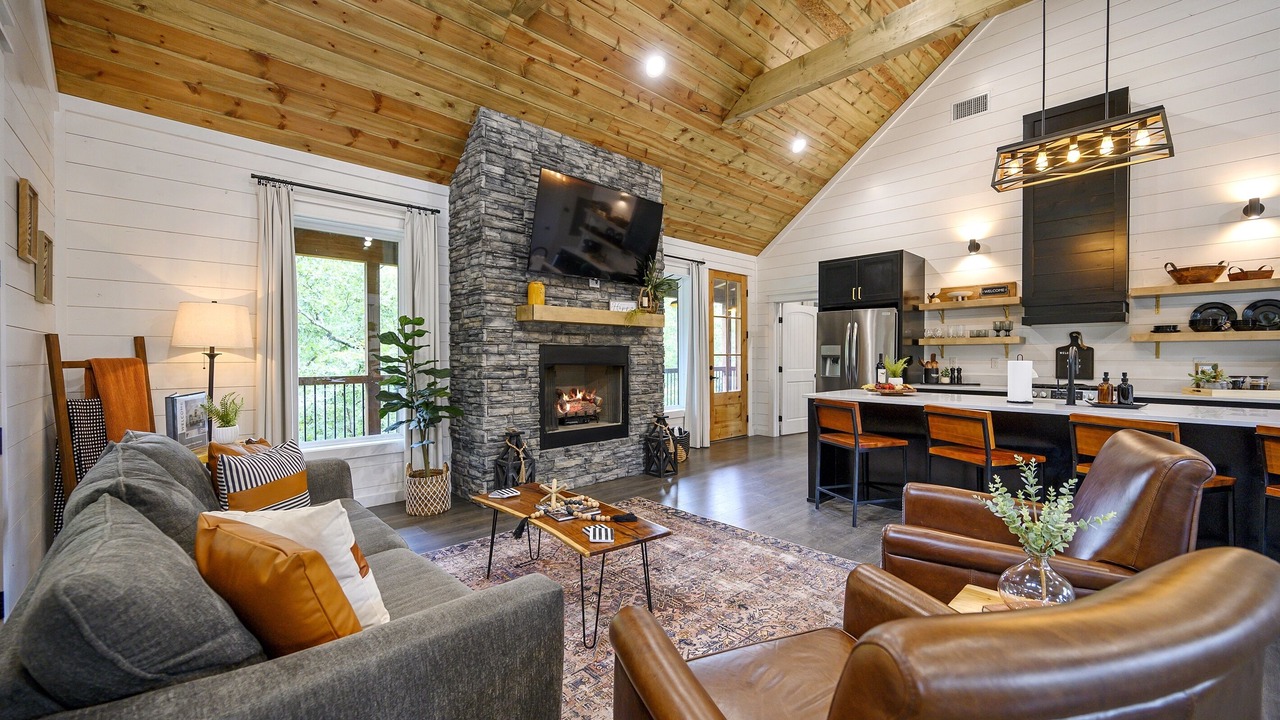 Photo of Livingroom in Broken Bow