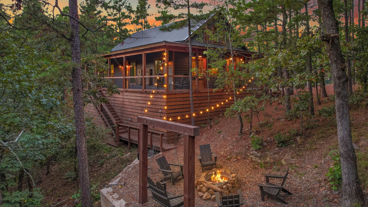 Photo of Patio Balcony in Broken Bow