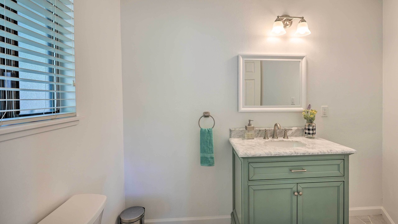 Photo of Bathroom in Apple Hill