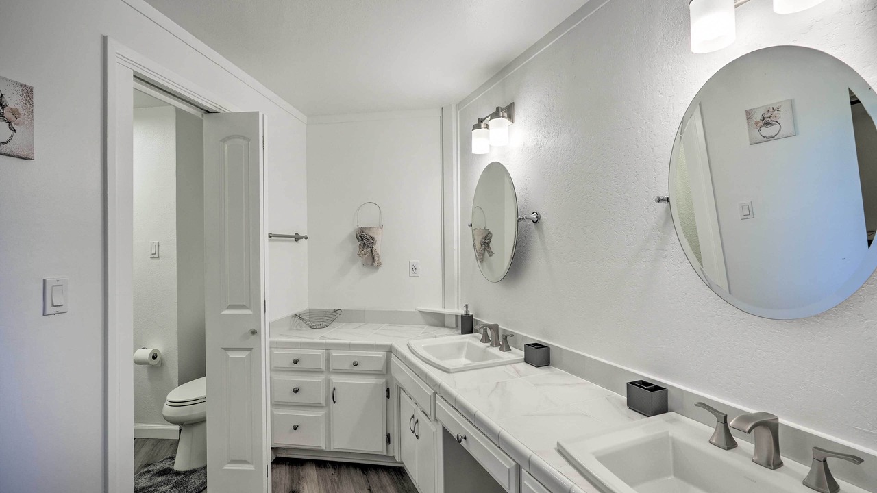 Photo of Bathroom in Apple Hill