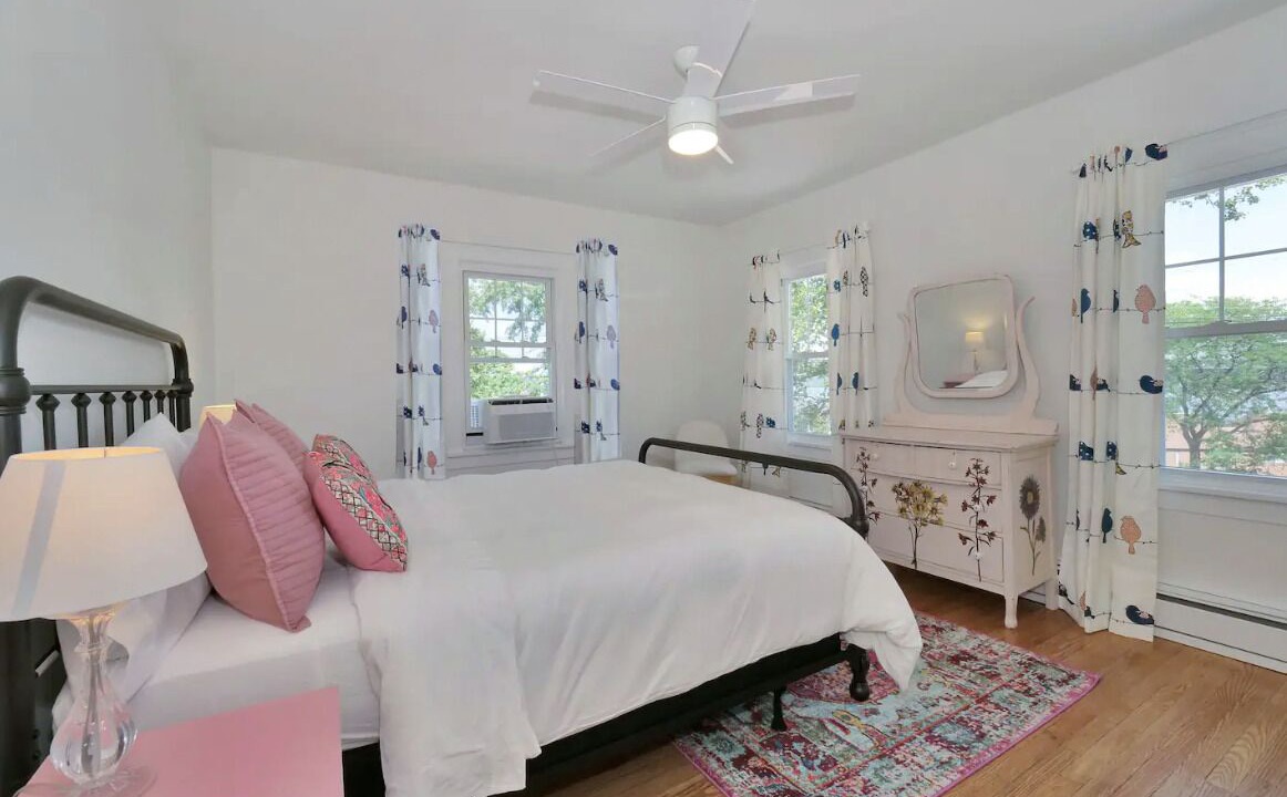 Photo of Bedroom in Newburgh