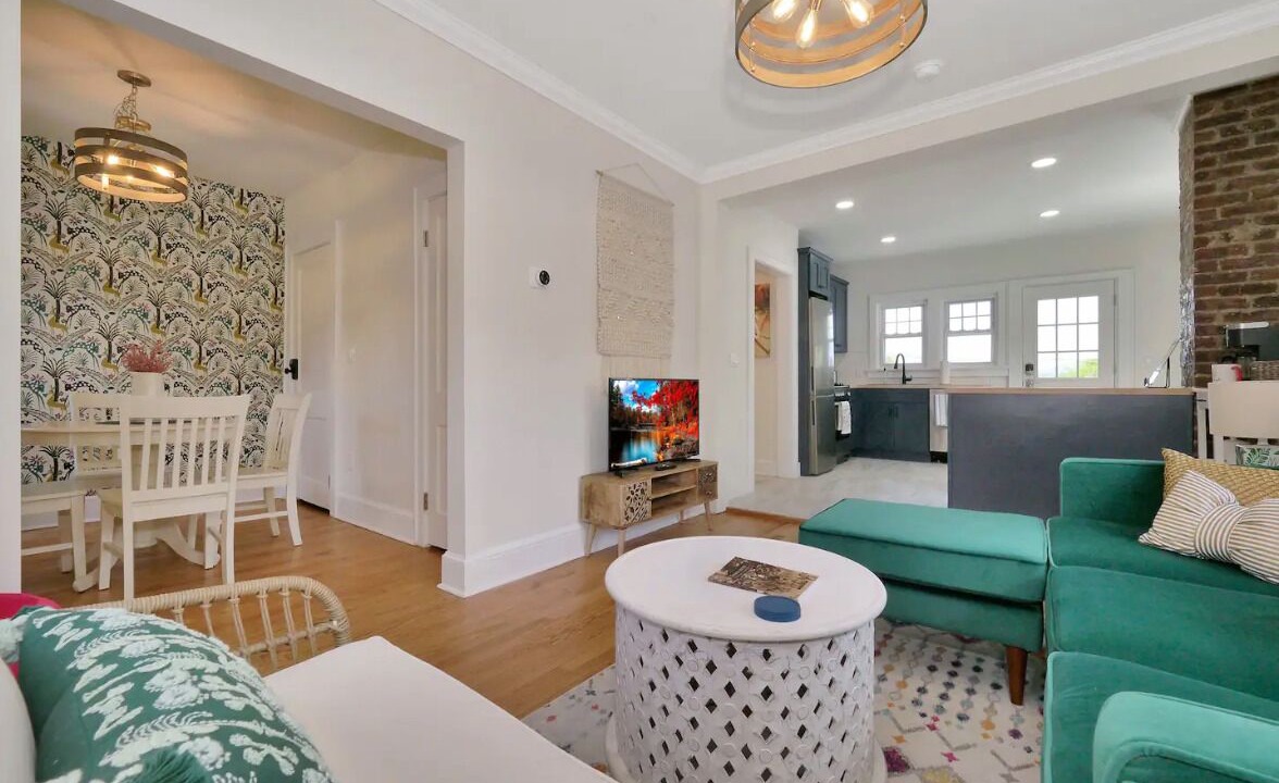 Photo of Livingroom in Newburgh