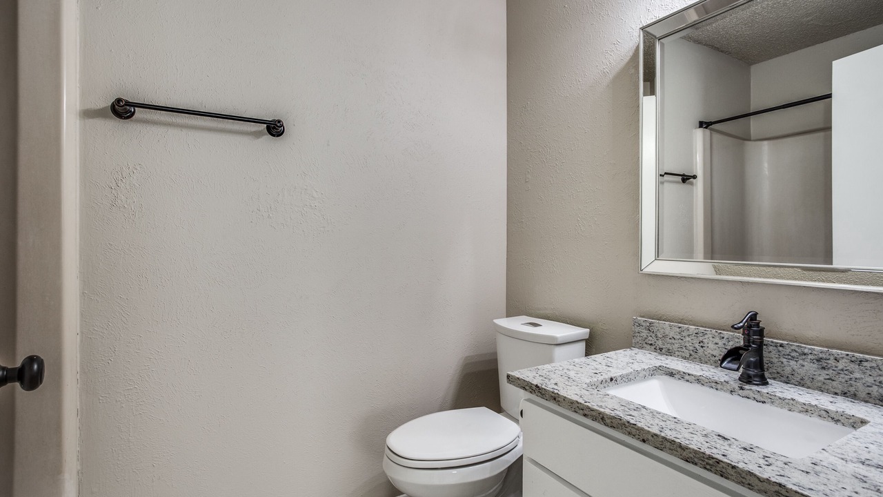 Photo of Bathroom in Mesa Ridge