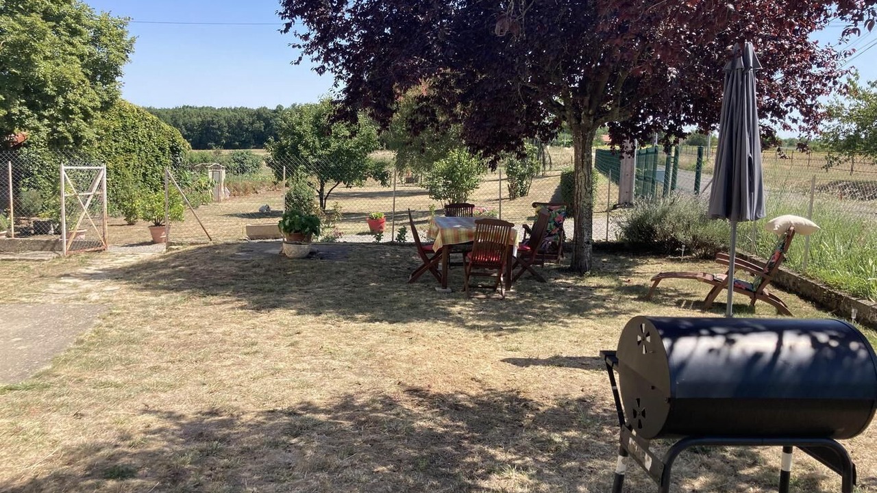 Photo of Outdoor in Villaudric