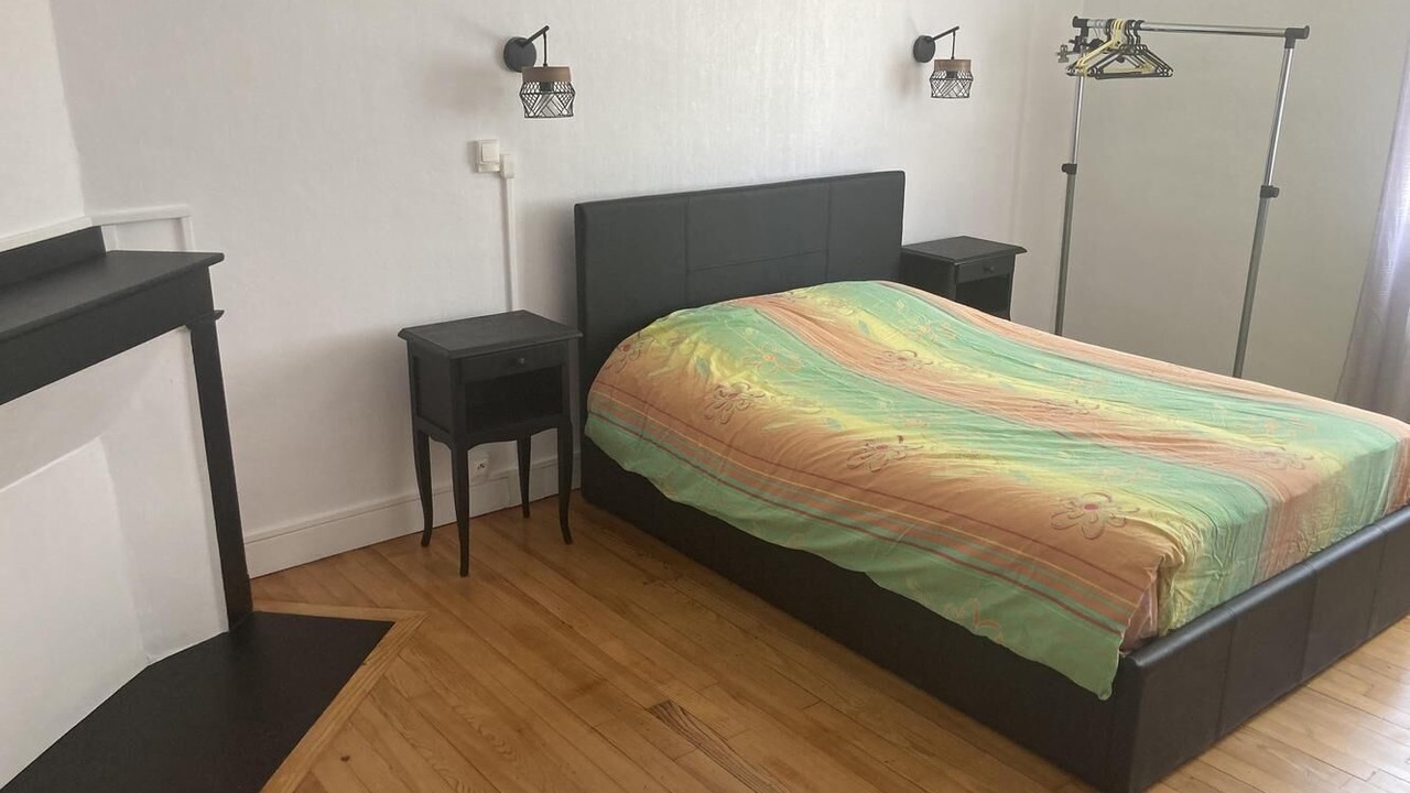 Photo of Bedroom in Villaudric