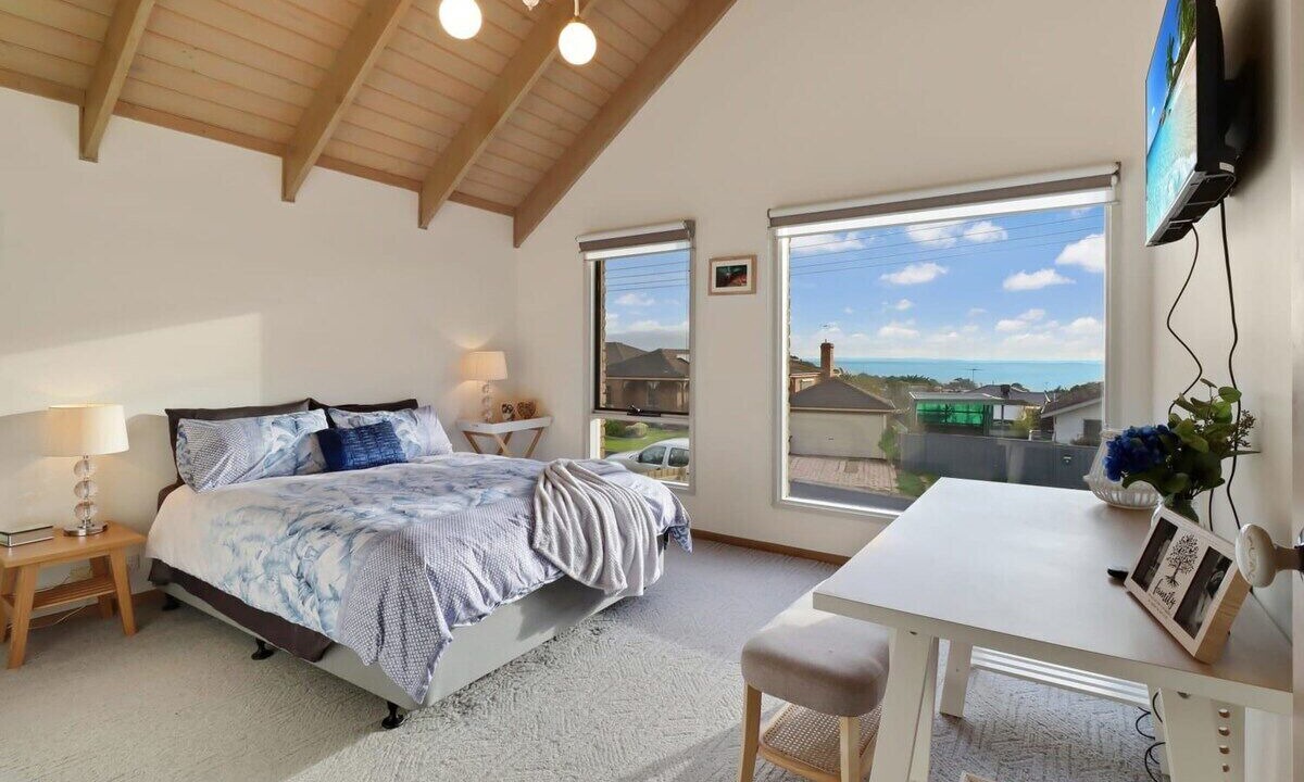 Photo of Others in Clifton Springs