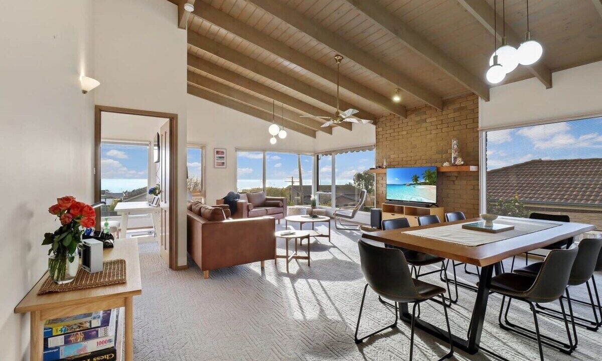 Photo of Livingroom in Clifton Springs