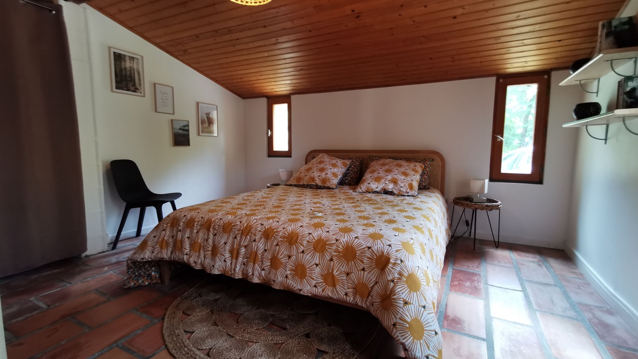 Photo of Bedroom in Saint-Germain-de-Belves