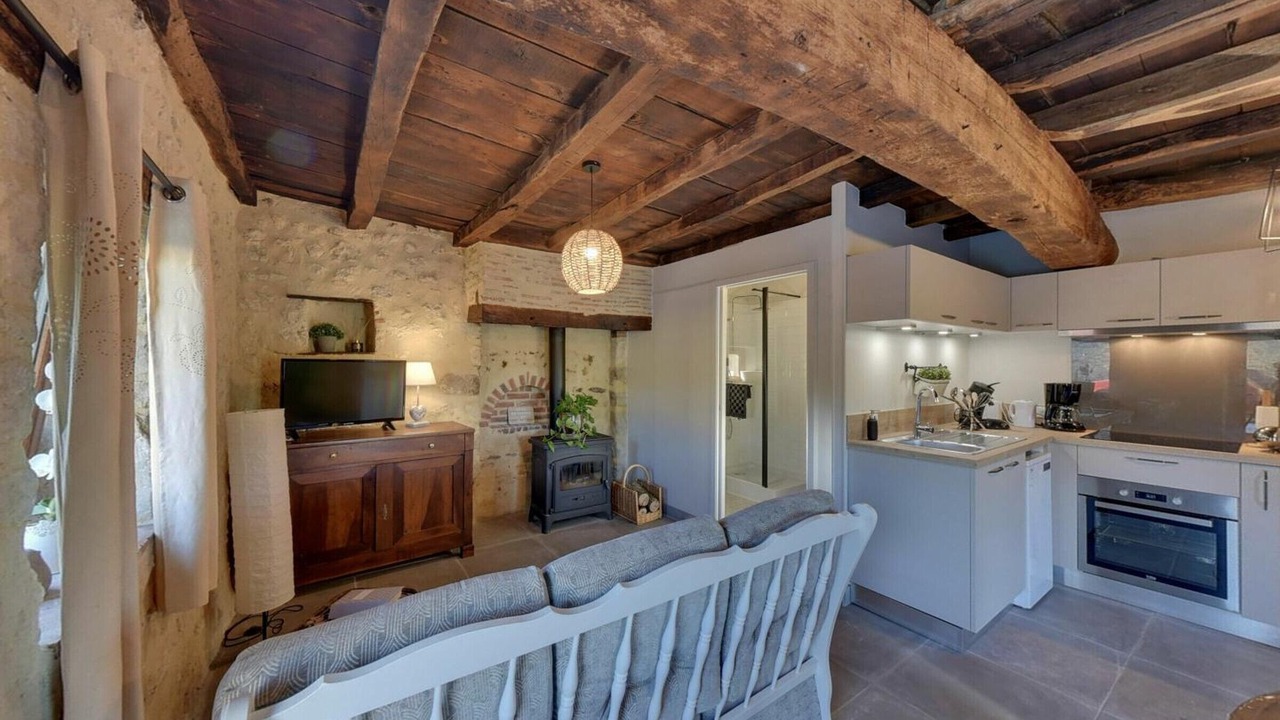 Photo of Others in Taxat-Senat