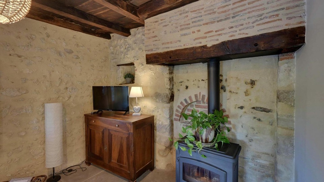 Photo of Others in Taxat-Senat