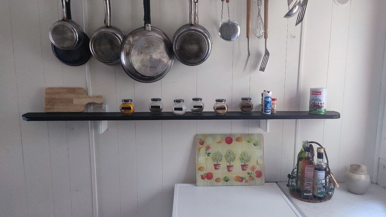 Photo of Kitchen in Saint-Frezal-de-Ventalon