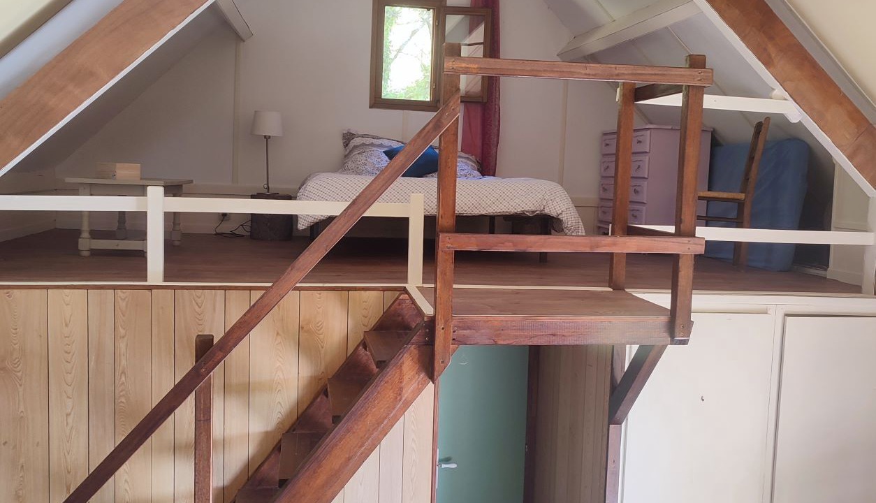 Photo of Bedroom in Saint-Frezal-de-Ventalon