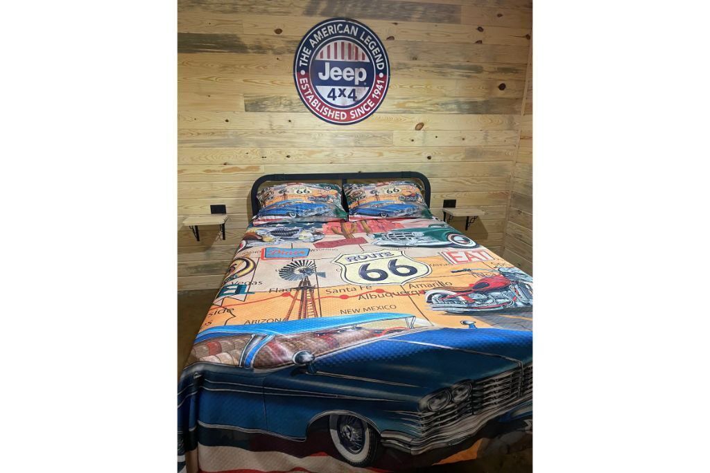 Photo of Bedroom in Bourbon