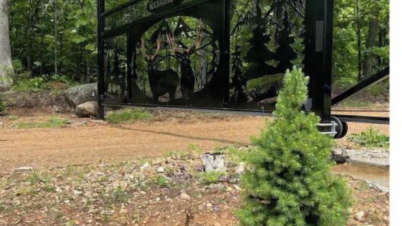 Photo of Outdoor in Bourbon