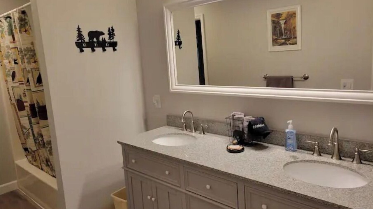 Photo of Bathroom in Young Harris