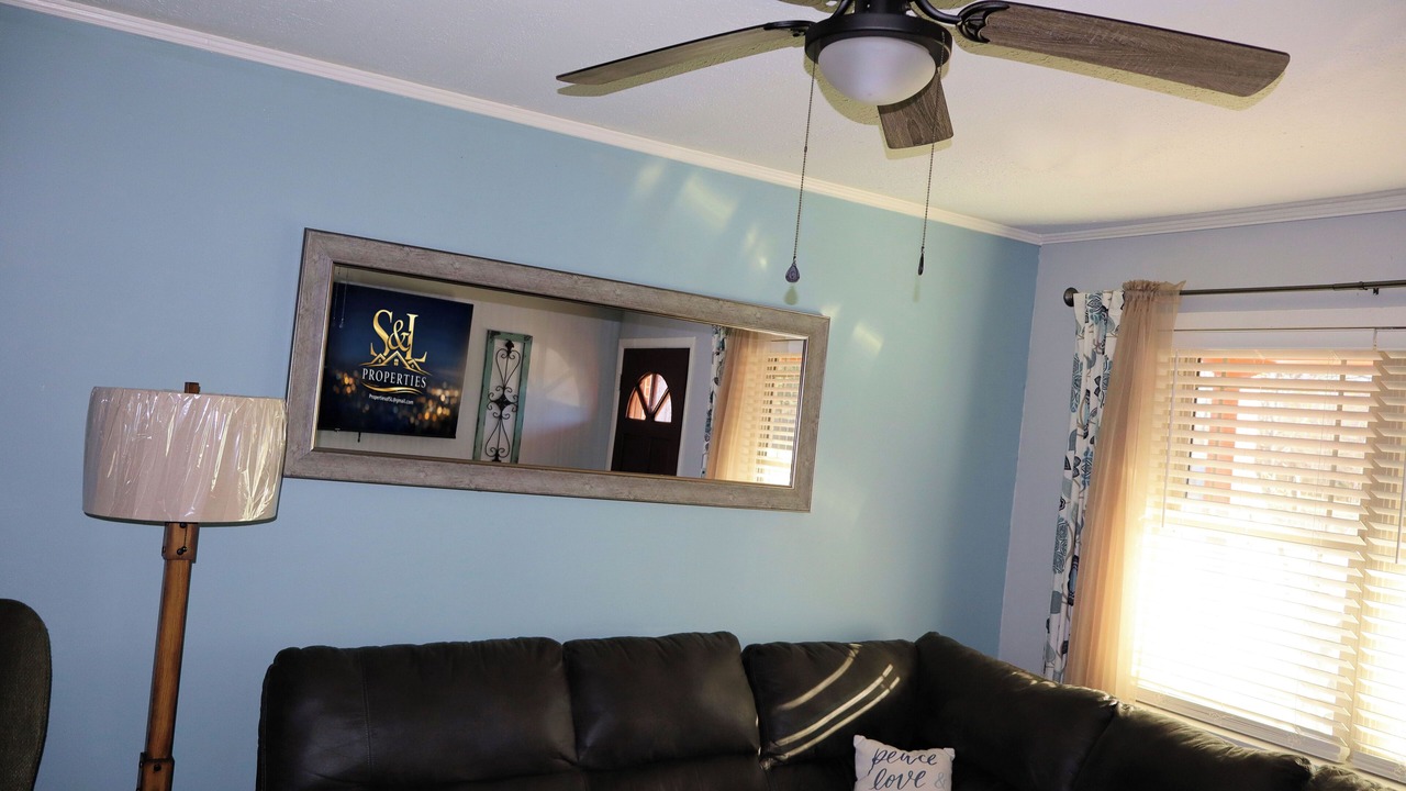 Photo of Livingroom in Ackerman