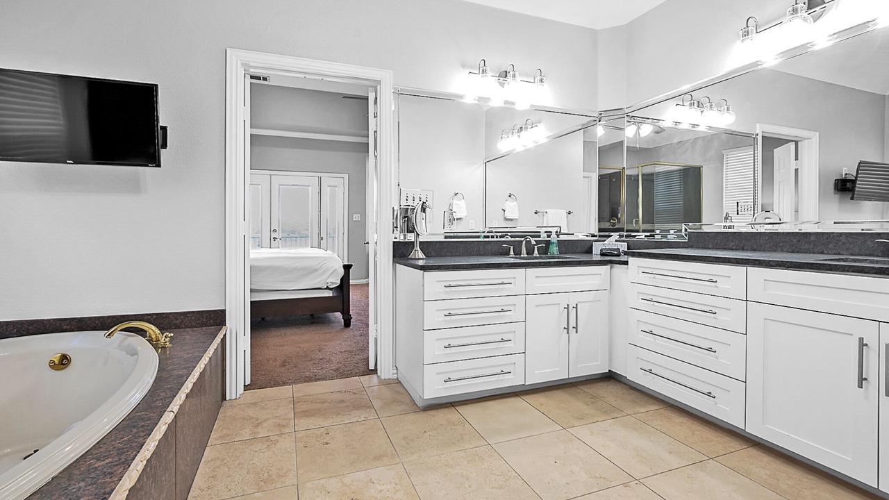 Photo of Bathroom in Gun Barrel City