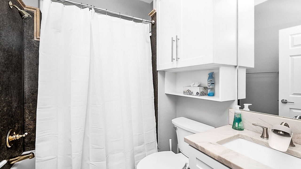 Photo of Bathroom in Gun Barrel City