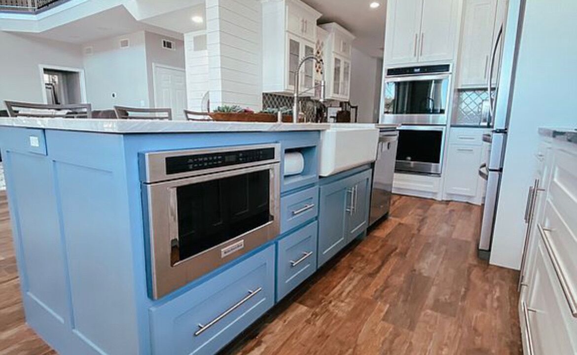 Photo of Kitchen in Gun Barrel City