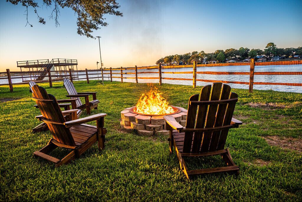 Photo of Outdoor in Gun Barrel City