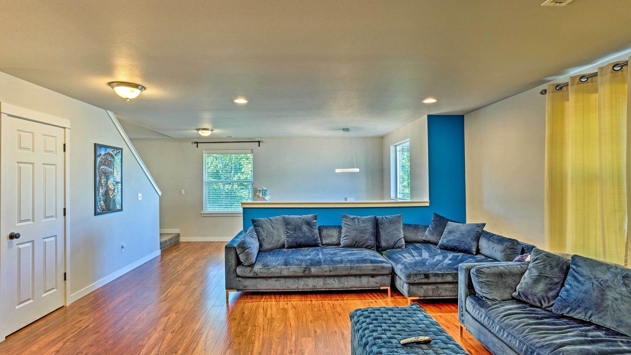 Photo of Livingroom in Eastside