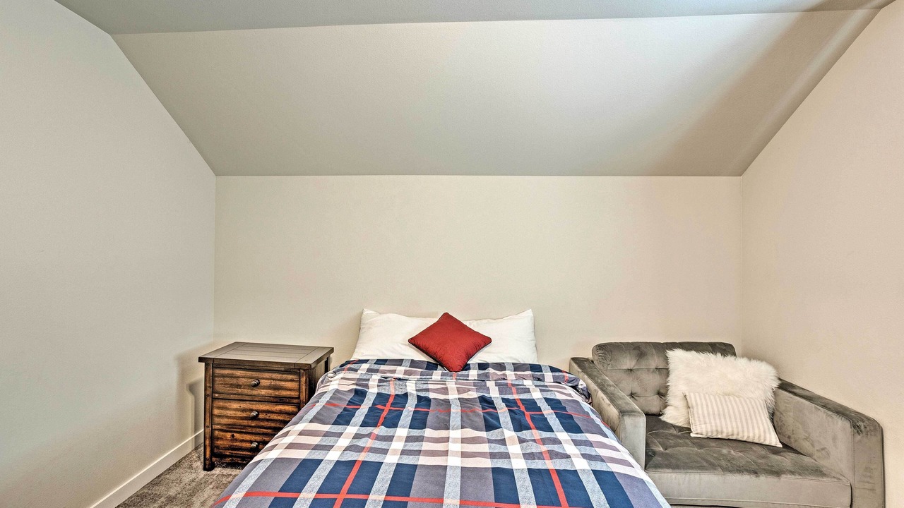 Photo of Others in Eastside