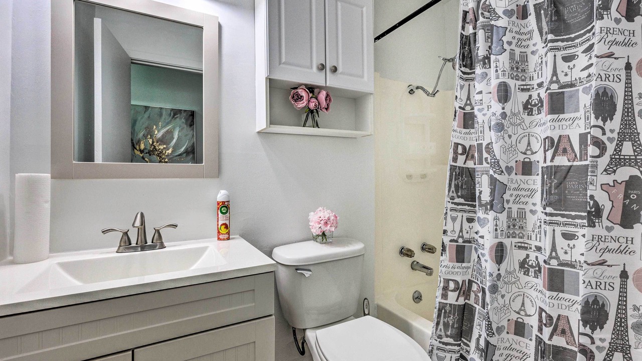Photo of Bathroom in Hattiesburg