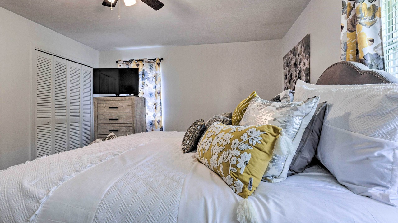 Photo of Bedroom in Hattiesburg