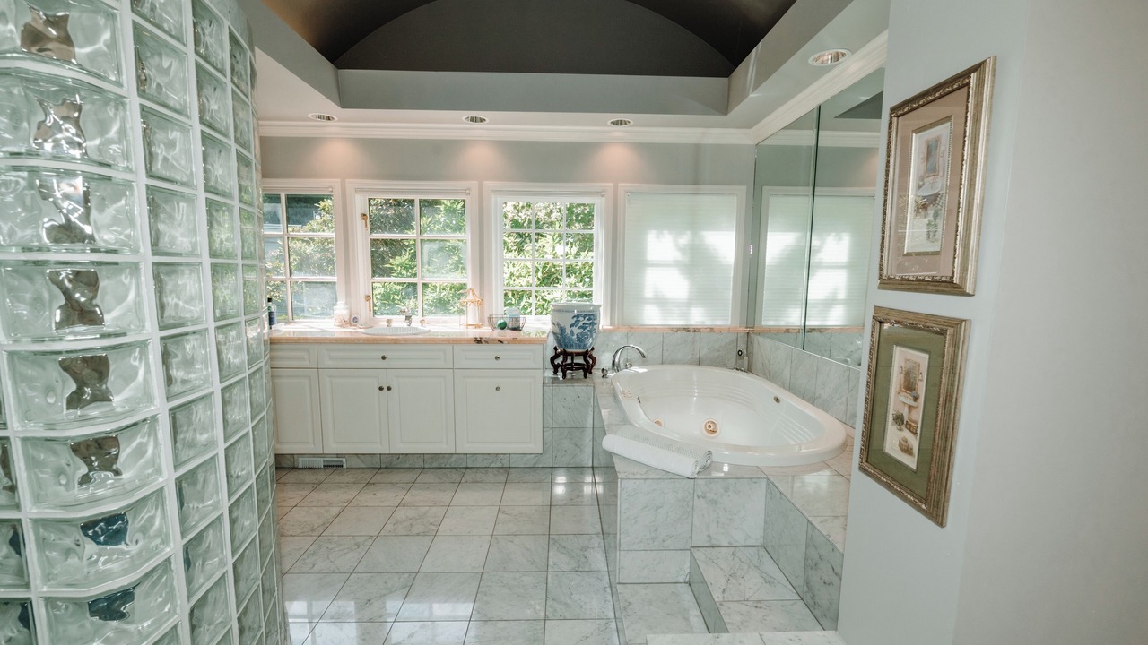 Photo of Bathroom in Union Hill-Novelty Hill