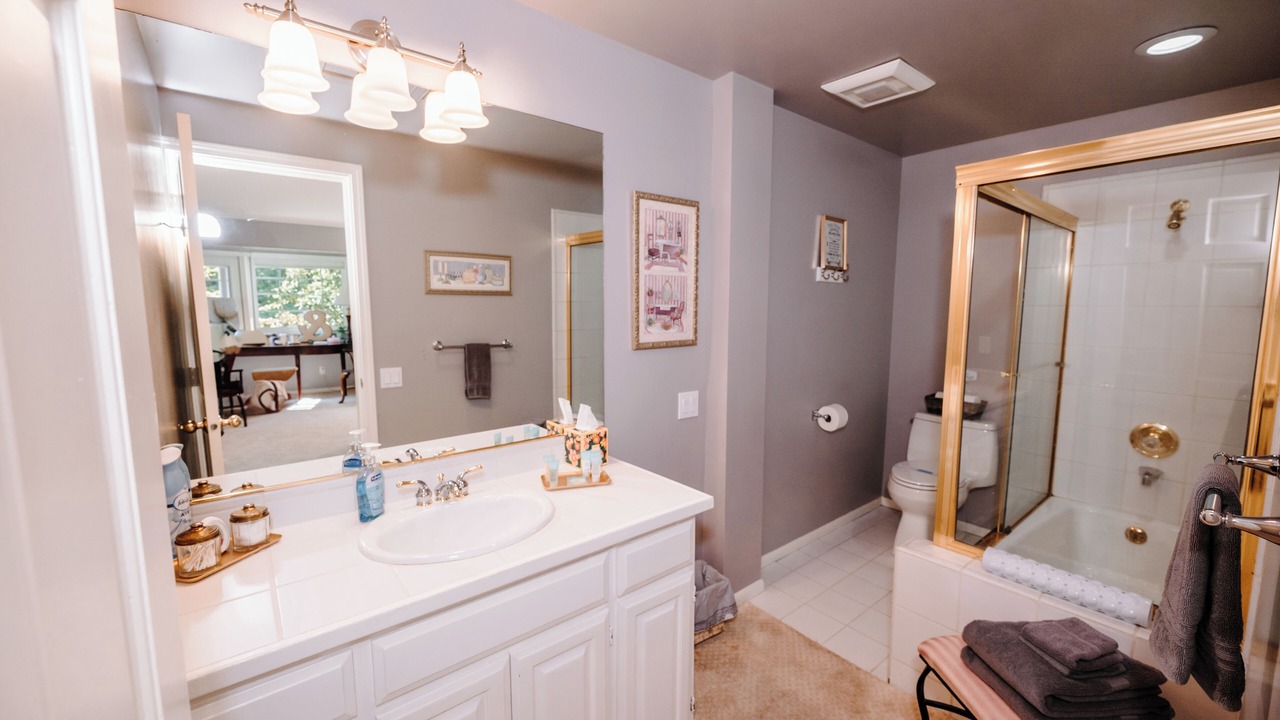 Photo of Bathroom in Union Hill-Novelty Hill