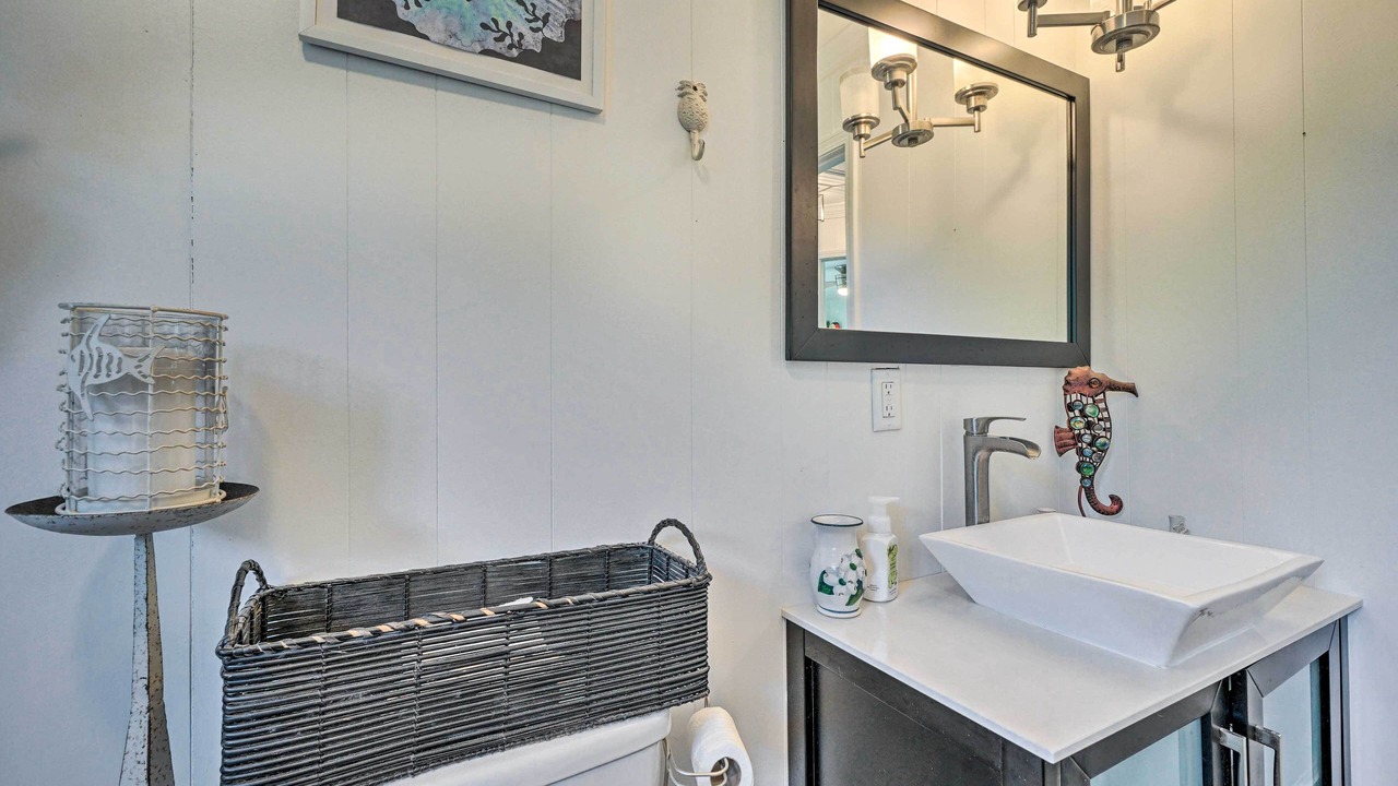 Photo of Bathroom in Topsail Beach
