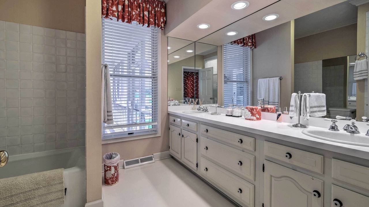 Photo of Bathroom in Leonardtown