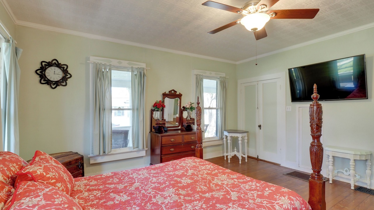 Photo of Bedroom in Georgetown