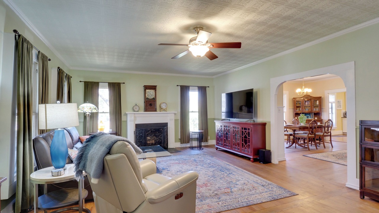 Photo of Livingroom in Georgetown