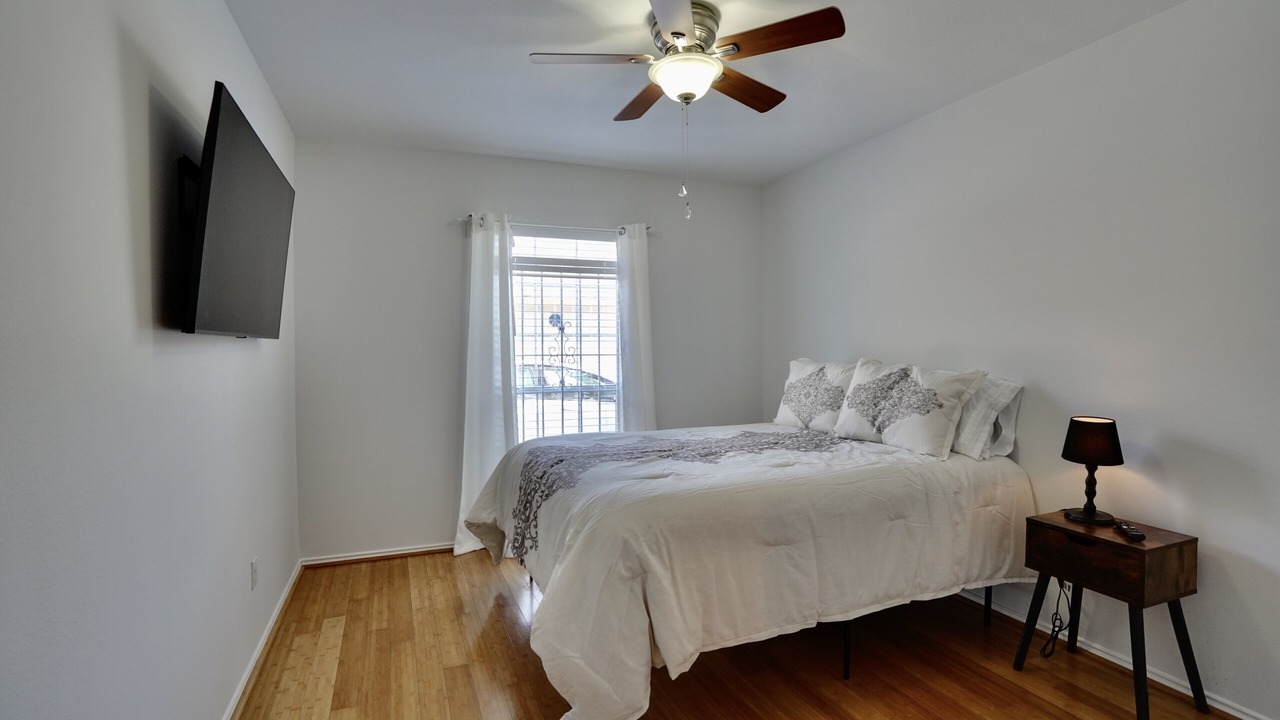 Photo of Bedroom in Clodine