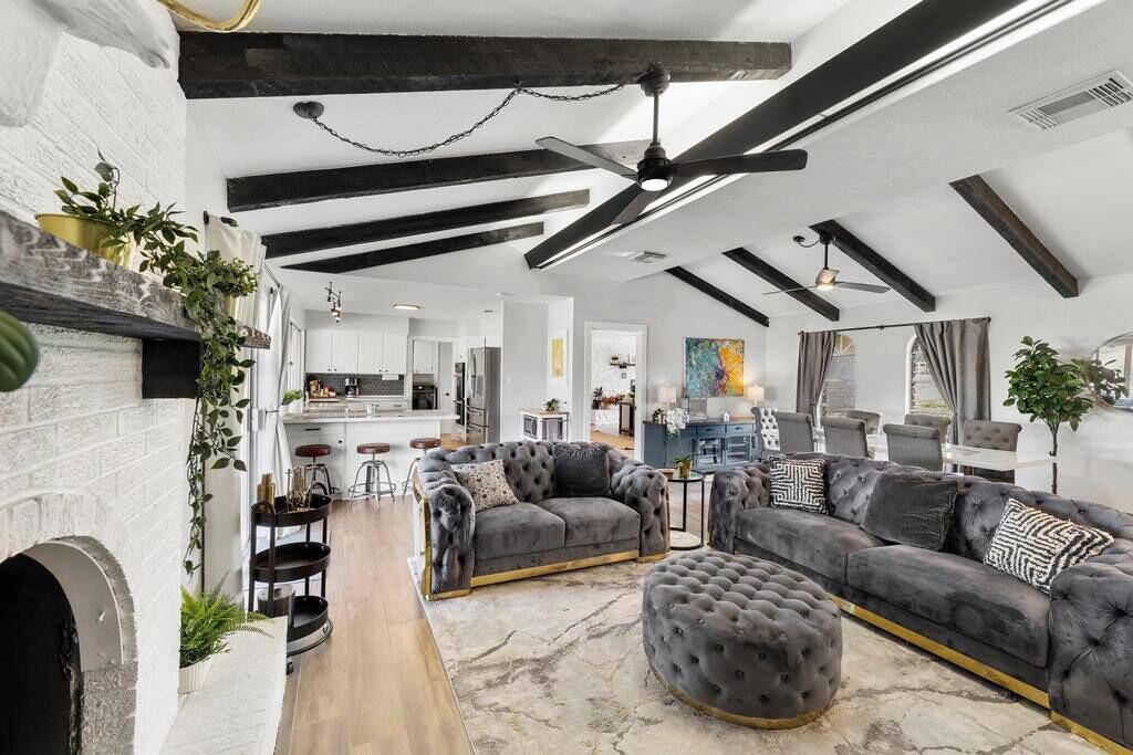 Photo of Livingroom in San Marcos