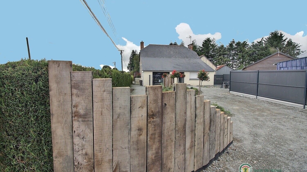 Photo of Outdoor in Plemet