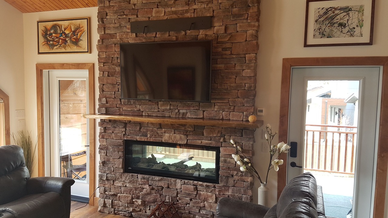 Photo of Livingroom in Barrie