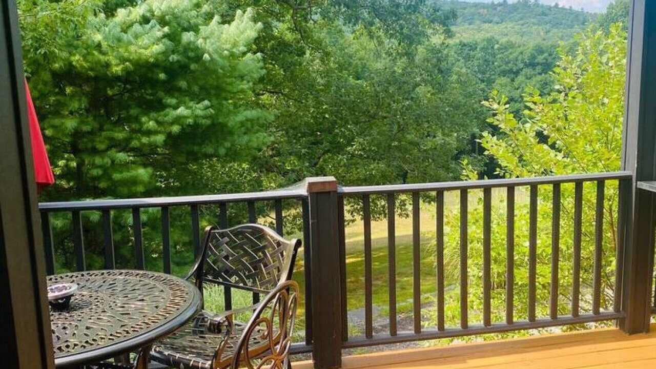 Photo of Outdoor in Pond Eddy
