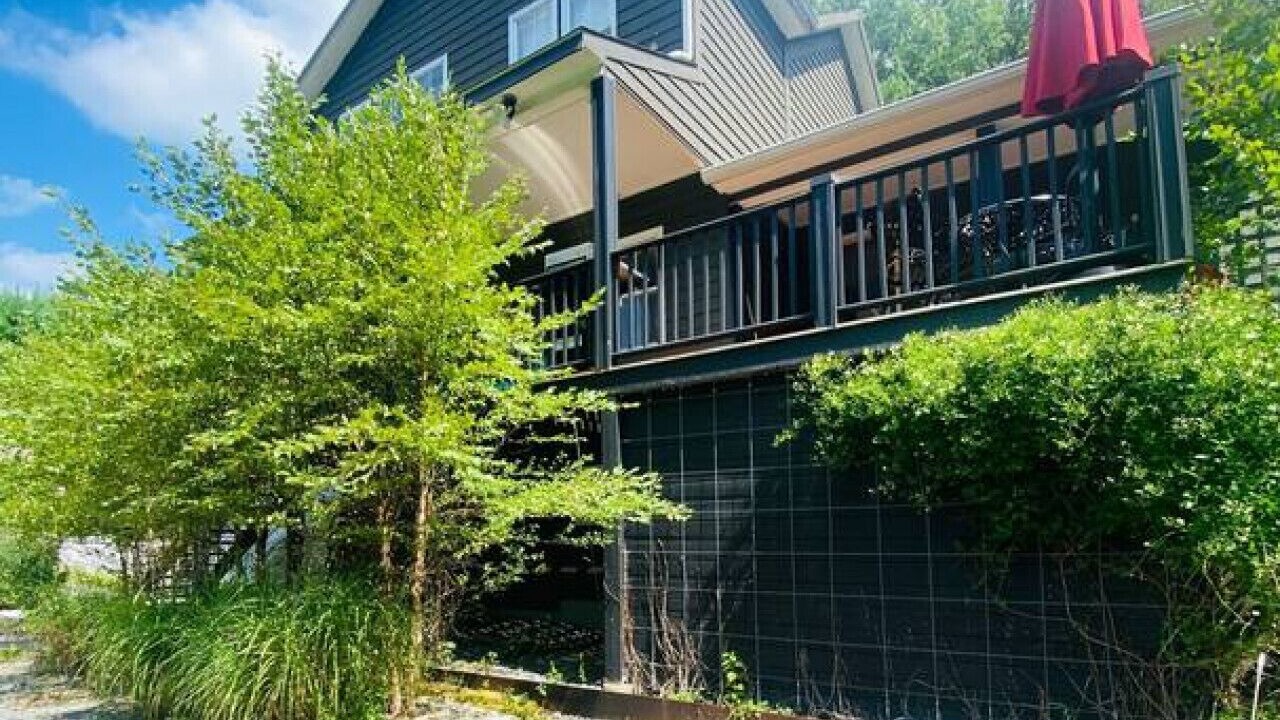 Photo of Outdoor in Pond Eddy