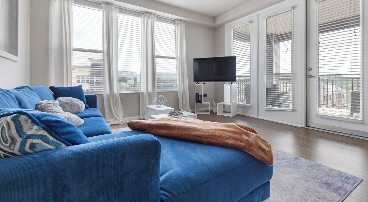 Photo of Livingroom in Town and Country