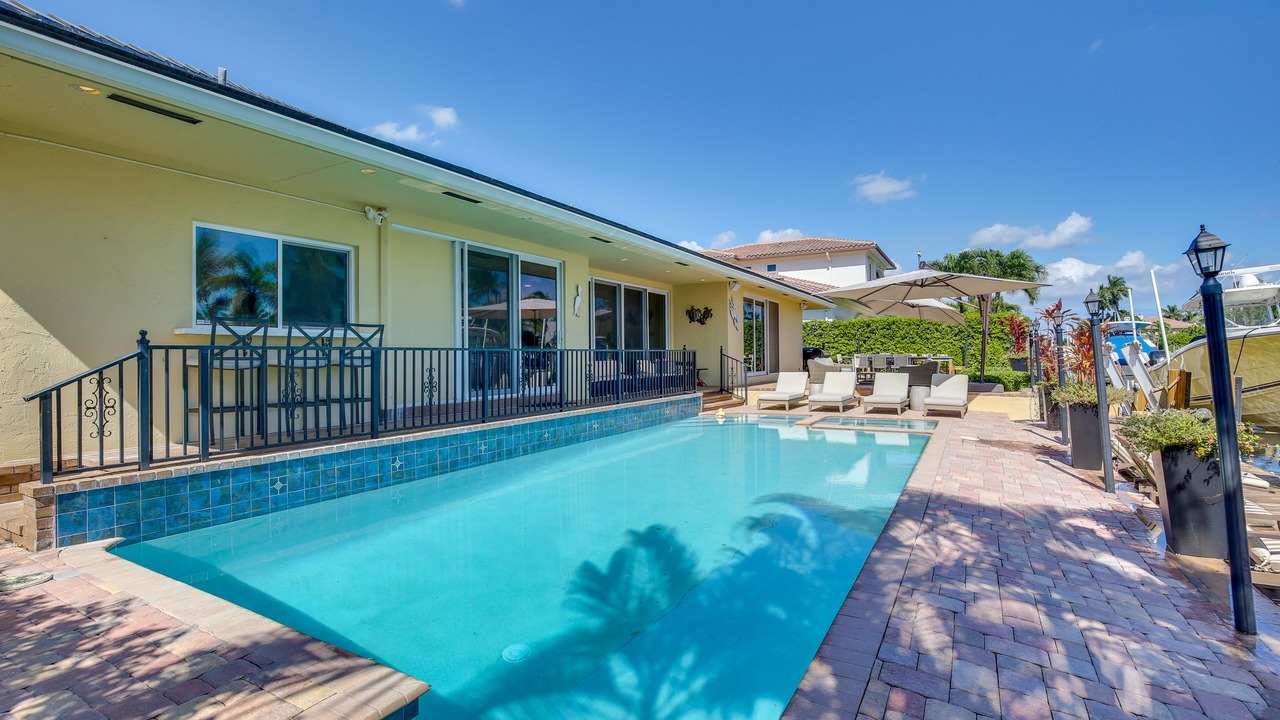 Photo of Outdoor in Lighthouse Point