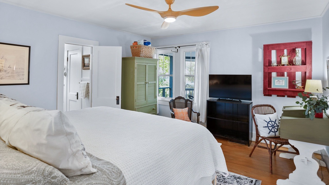 Photo of Bedroom in Beaufort