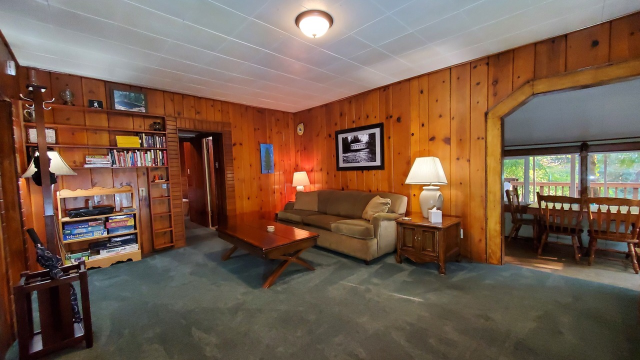 Photo of Livingroom in Blue River